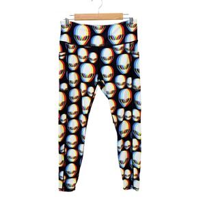 Alien 3D Glitch Print Leggings Black Constantly Varied Gear L Halloween UFO NWOT